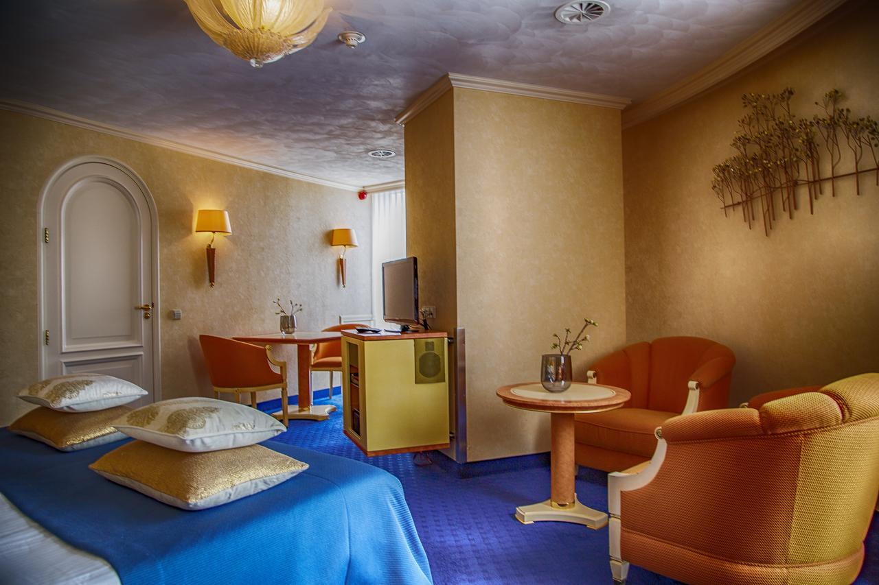 De Koperen Hoogte Hotel Lichtmis Ngoại thất bức ảnh